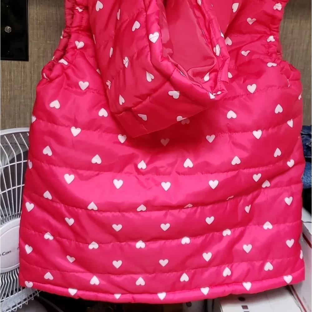 Girls Pink Lightweight Hooded Vest w/ White Hearts Sz L (12-14)